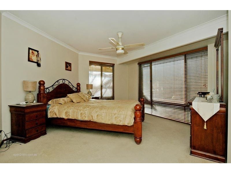 4 Catania Court, Mindarie WA 6030