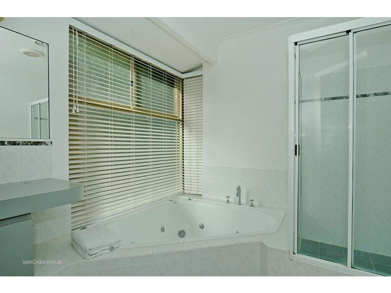 4 Catania Court, Mindarie WA 6030