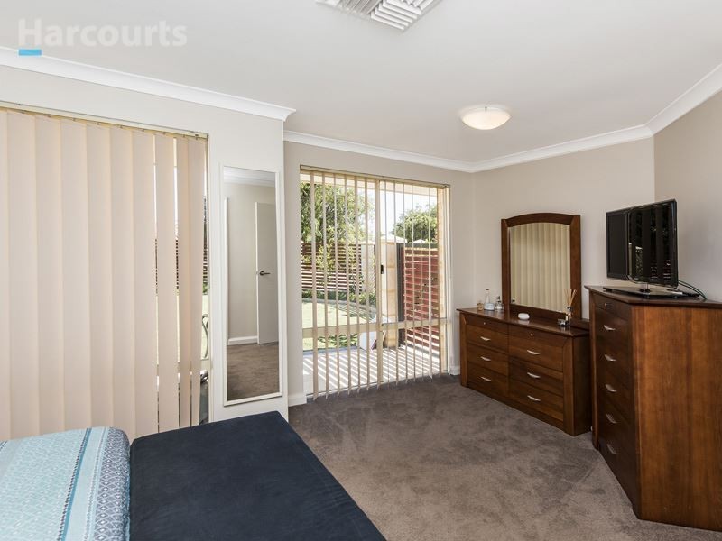 19 Bembridge Loop, Hocking WA 6065