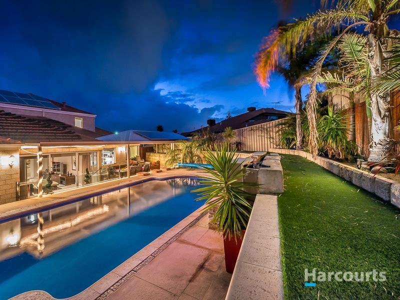 32 Mainsail Drive, Ocean Reef WA 6027