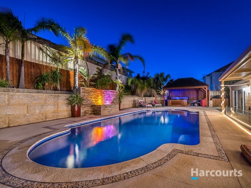 32 Mainsail Drive, Ocean Reef WA 6027