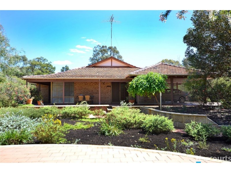 14 Lacey Road, Carabooda WA 6033