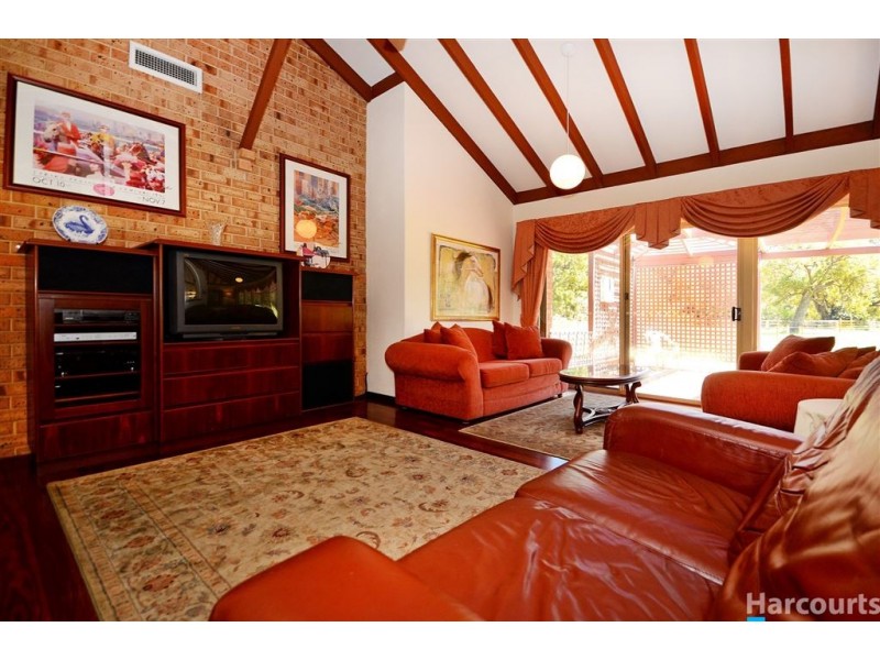 14 Lacey Road, Carabooda WA 6033