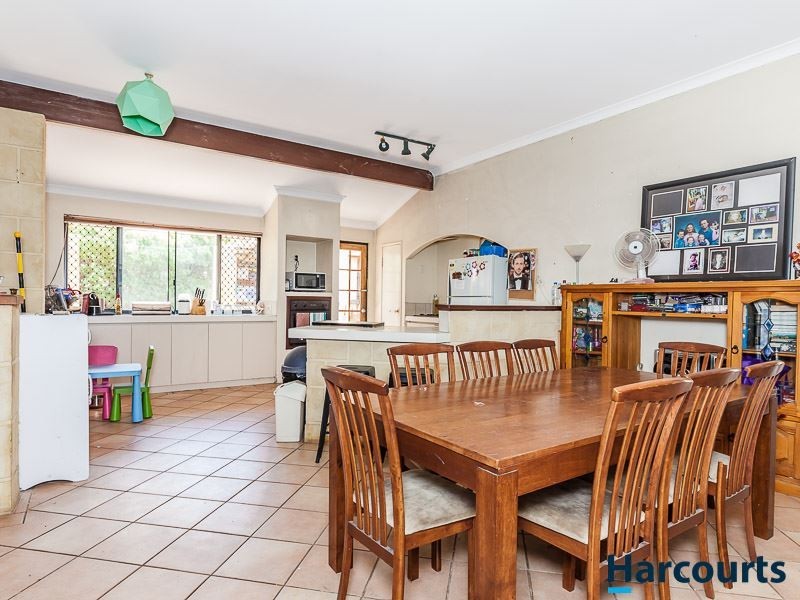 7 Gardiner Heights, Kinross WA 6028