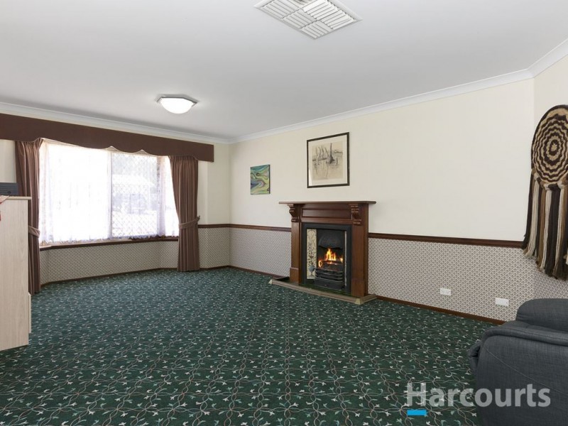 8 Vaal Grove, Joondalup WA 6027