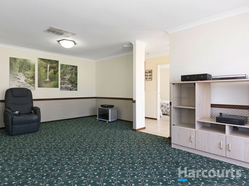 8 Vaal Grove, Joondalup WA 6027