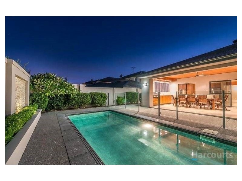 8 Fourmile Avenue, Burns Beach WA 6028