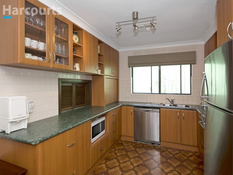 8 Wentworth Way, Padbury WA 6025