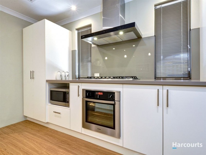 42 Vanderlin Crescent, Ridgewood WA 6030