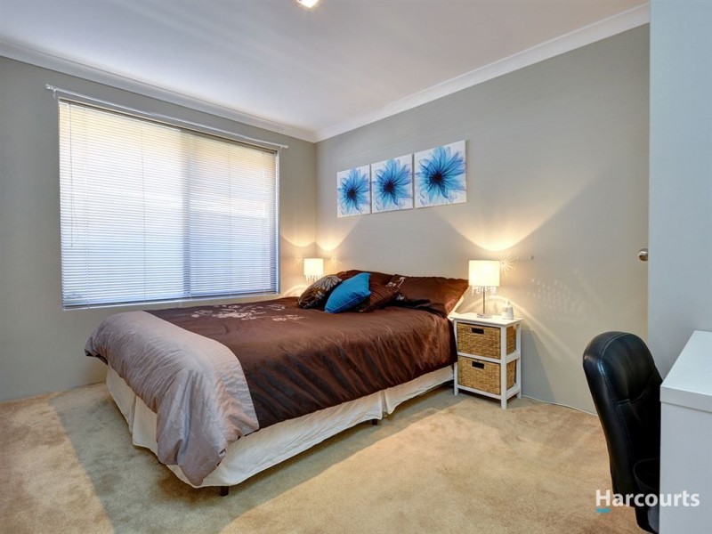 42 Vanderlin Crescent, Ridgewood WA 6030