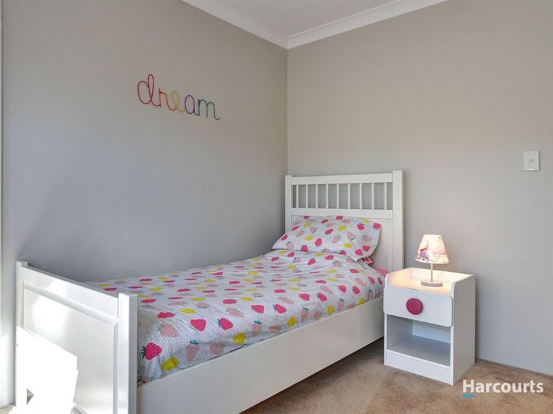 42 Vanderlin Crescent, Ridgewood WA 6030