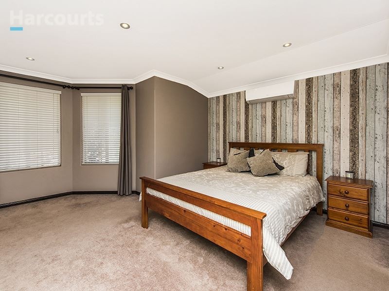 7 Bibbulmun Entrance, Sinagra WA 6065