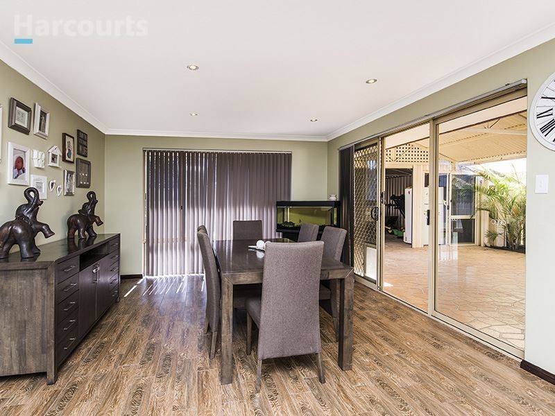 7 Bibbulmun Entrance, Sinagra WA 6065