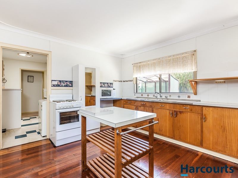 61 Hackney Way, Yanchep WA 6035