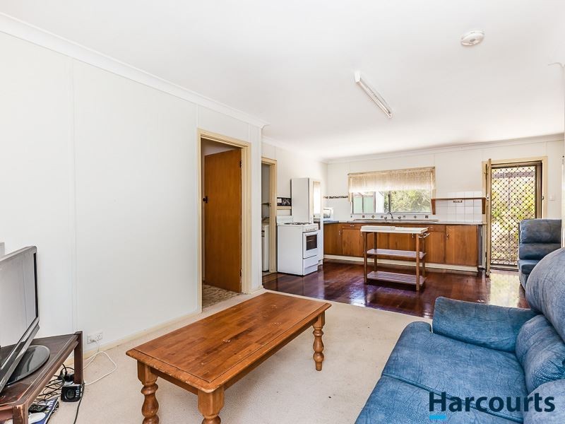 61 Hackney Way, Yanchep WA 6035