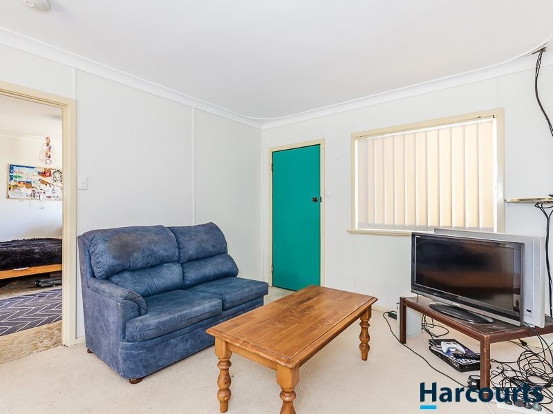 61 Hackney Way, Yanchep WA 6035