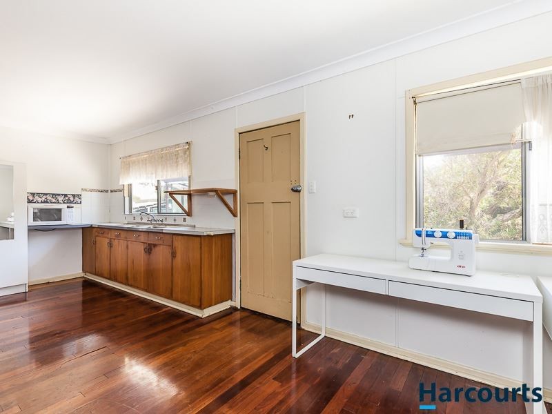 61 Hackney Way, Yanchep WA 6035