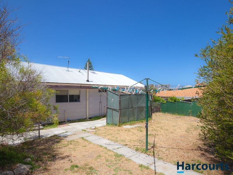 61 Hackney Way, Yanchep WA 6035