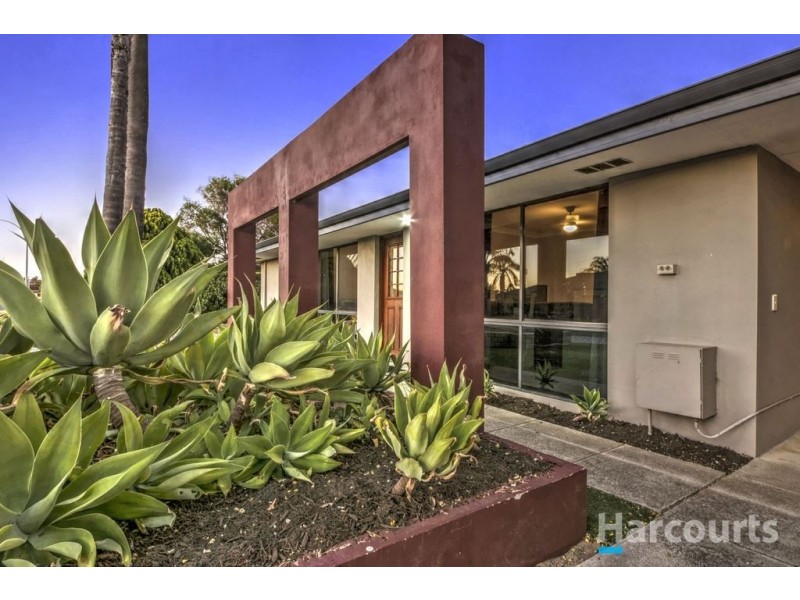 16 Bodensee Grove, Joondalup WA 6027