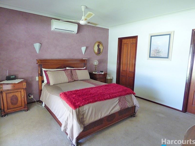 12 O’Sullivan Place, Mariginiup WA 6078