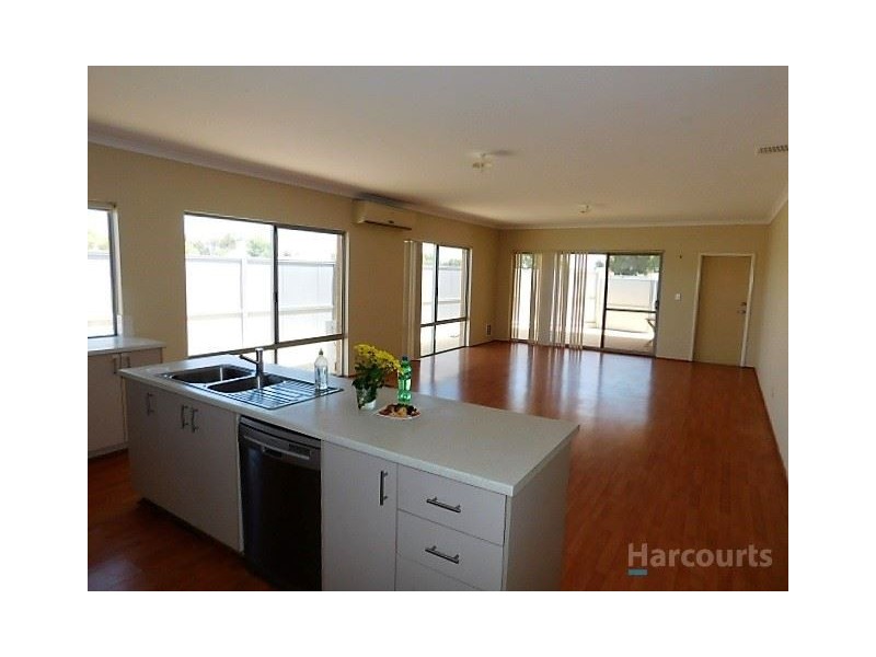 41 Granite Place, Yanchep WA 6035