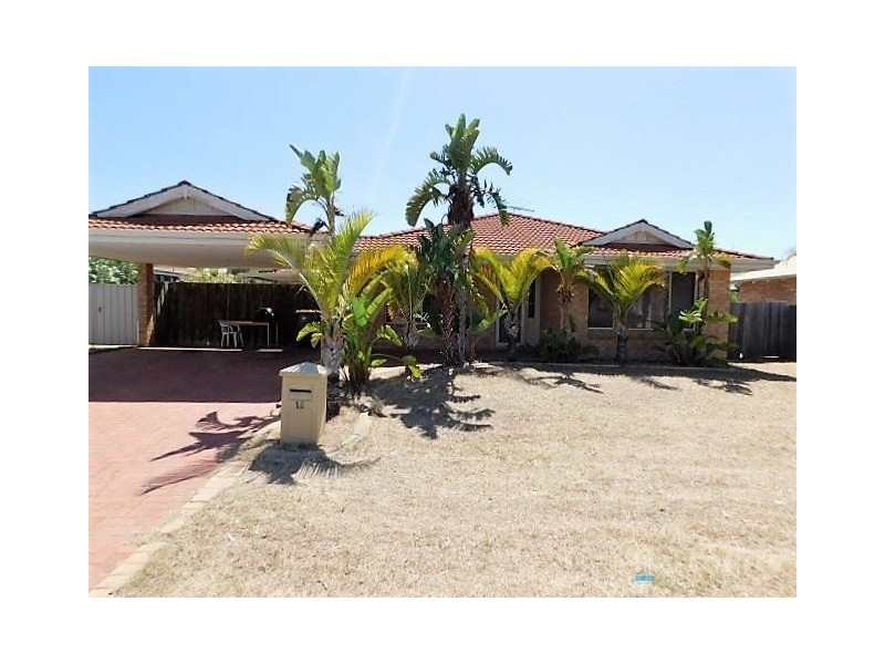 18 Rothesay Heights, Mindarie WA 6030