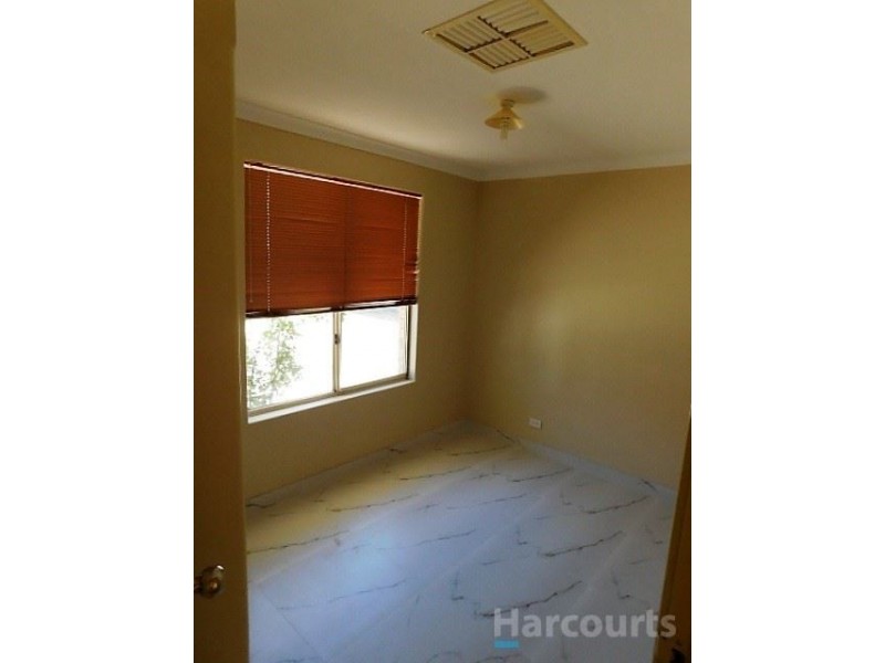 18 Rothesay Heights, Mindarie WA 6030