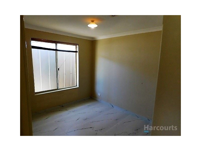 18 Rothesay Heights, Mindarie WA 6030