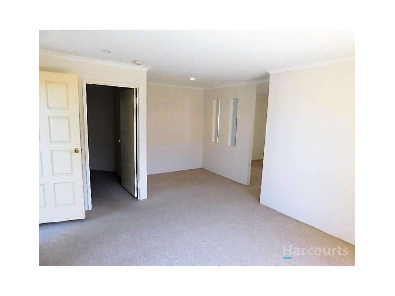 21 Blue Mountain Link, Merriwa WA 6030