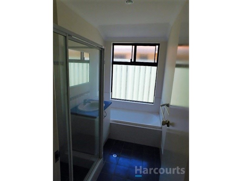 21 Blue Mountain Link, Merriwa WA 6030