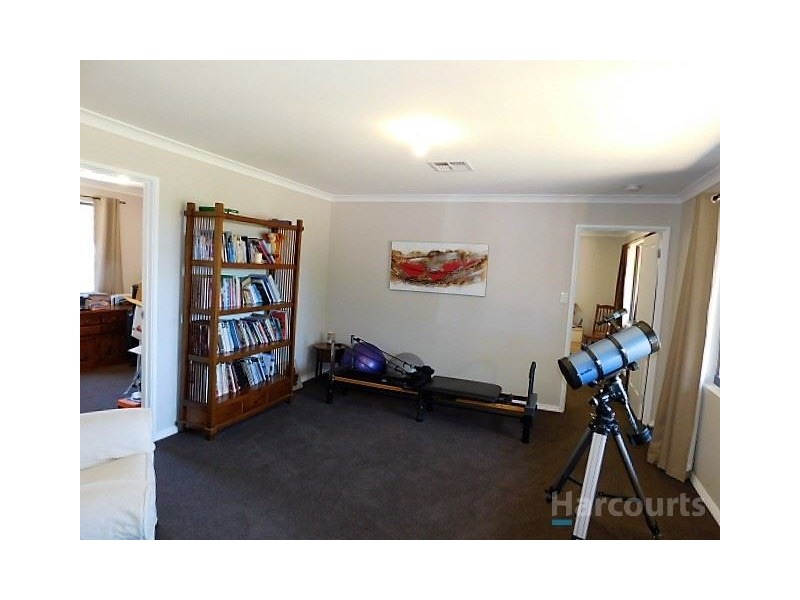 104 Ridgewood Loop, Bullsbrook WA 6084