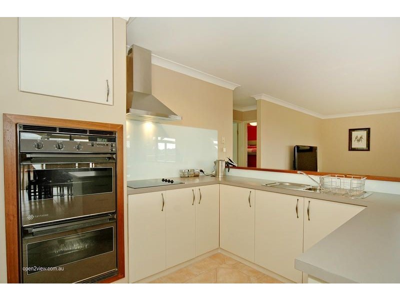 11 Ridge Close, Edgewater WA 6027