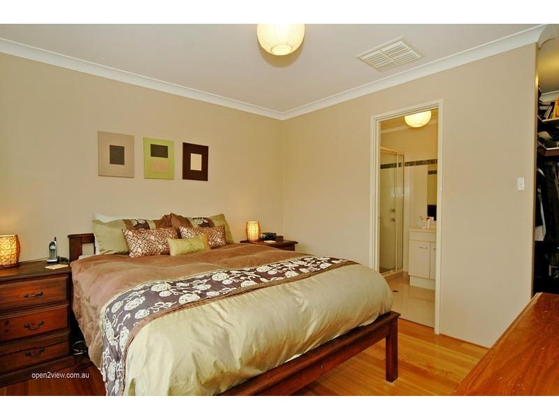 11 Ridge Close, Edgewater WA 6027