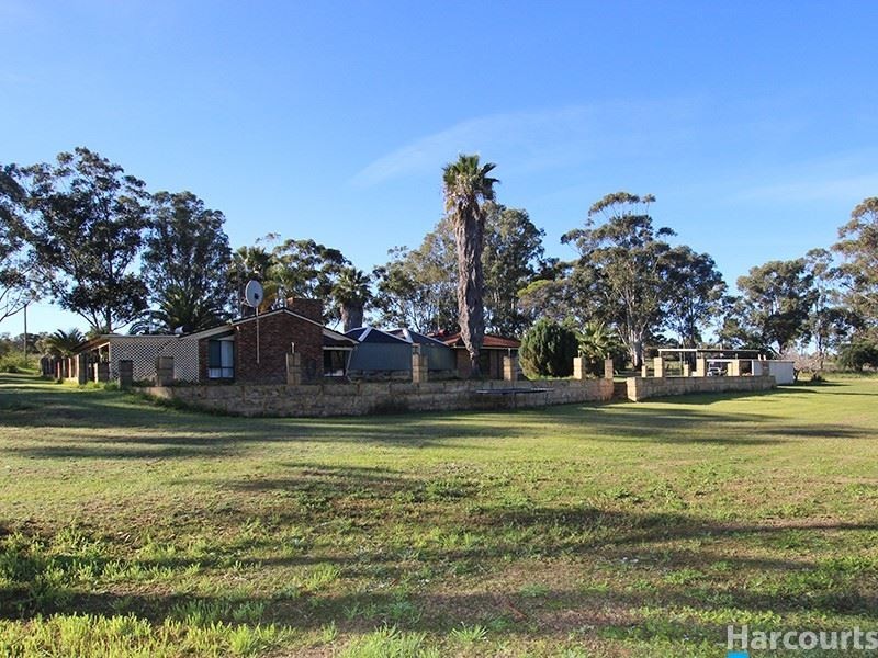 8 Hillcrest Ridge, Woodridge WA 6041