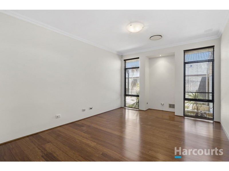 141 Santa Barbara Parade, Quinns Rocks WA 6030