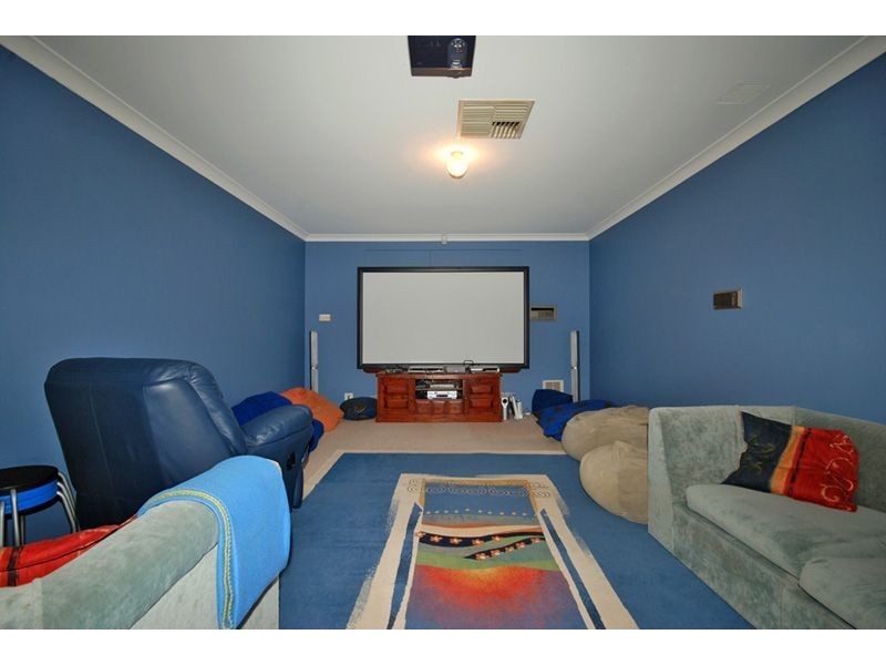 56 Bernedale Way, Duncraig WA 6023