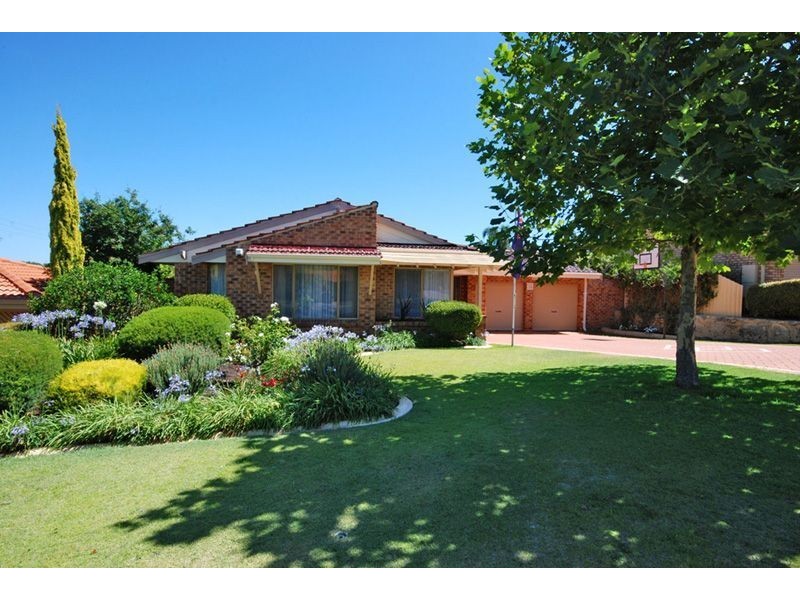 56 Bernedale Way, Duncraig WA 6023