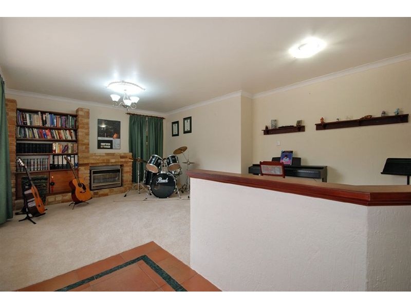 4 Chipala Court, Edgewater WA 6027