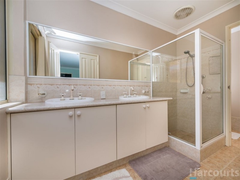 28 Miramare Boulevard, Currambine WA 6028