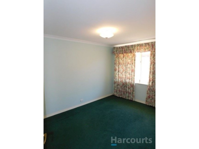 28 Miramare Boulevard, Currambine WA 6028