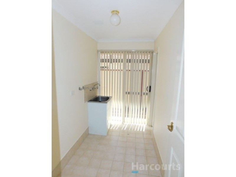 28 Miramare Boulevard, Currambine WA 6028