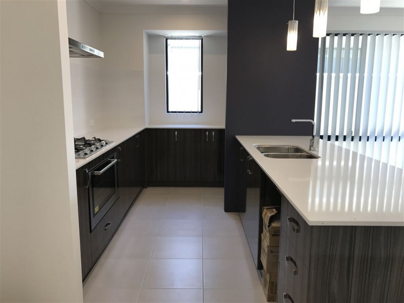 12 Sanderling Street, Alkimos WA 6038