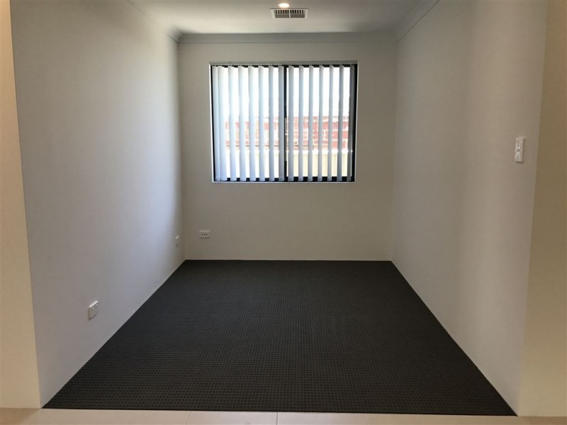 12 Sanderling Street, Alkimos WA 6038