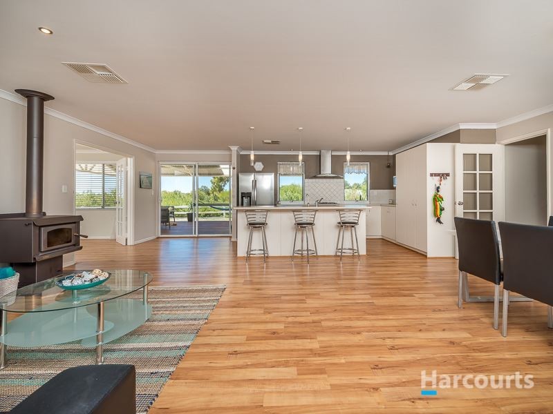 119 Chardonnay Drive, Lower Chittering WA 6084