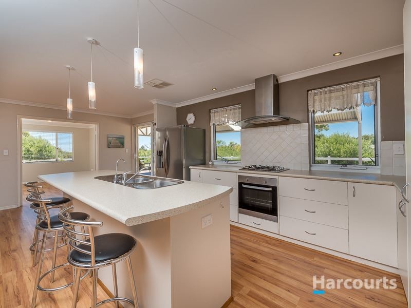 119 Chardonnay Drive, Lower Chittering WA 6084