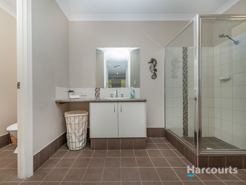119 Chardonnay Drive, Lower Chittering WA 6084