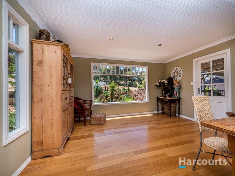 96 Jaldary Trail, Bullsbrook WA 6084