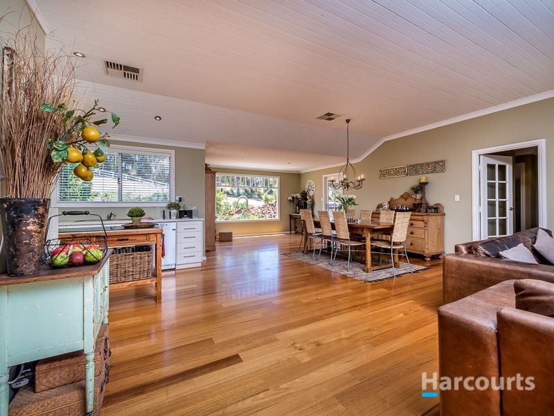 96 Jaldary Trail, Bullsbrook WA 6084