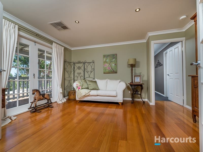 96 Jaldary Trail, Bullsbrook WA 6084