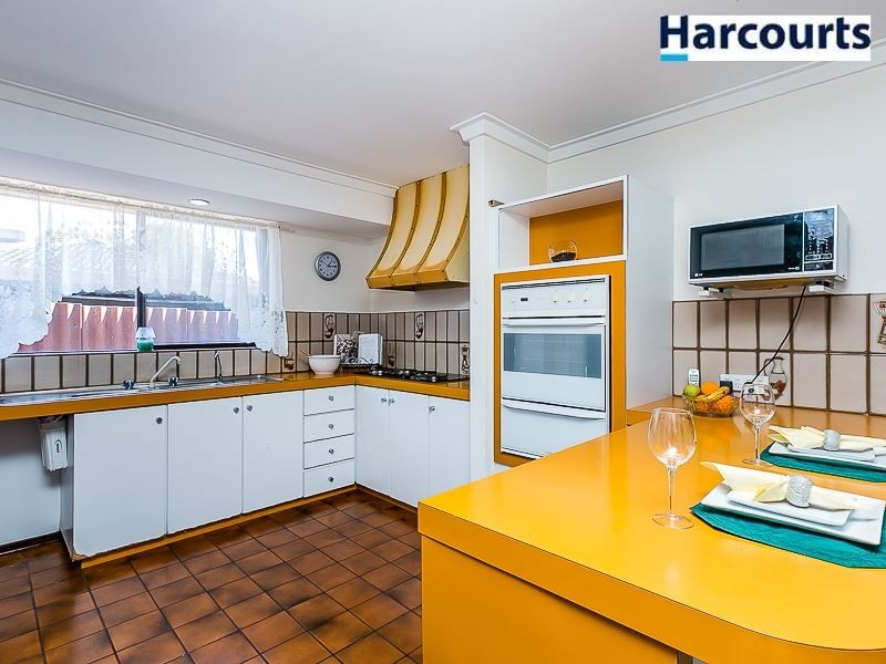 6 Channel Drive, Heathridge WA 6027